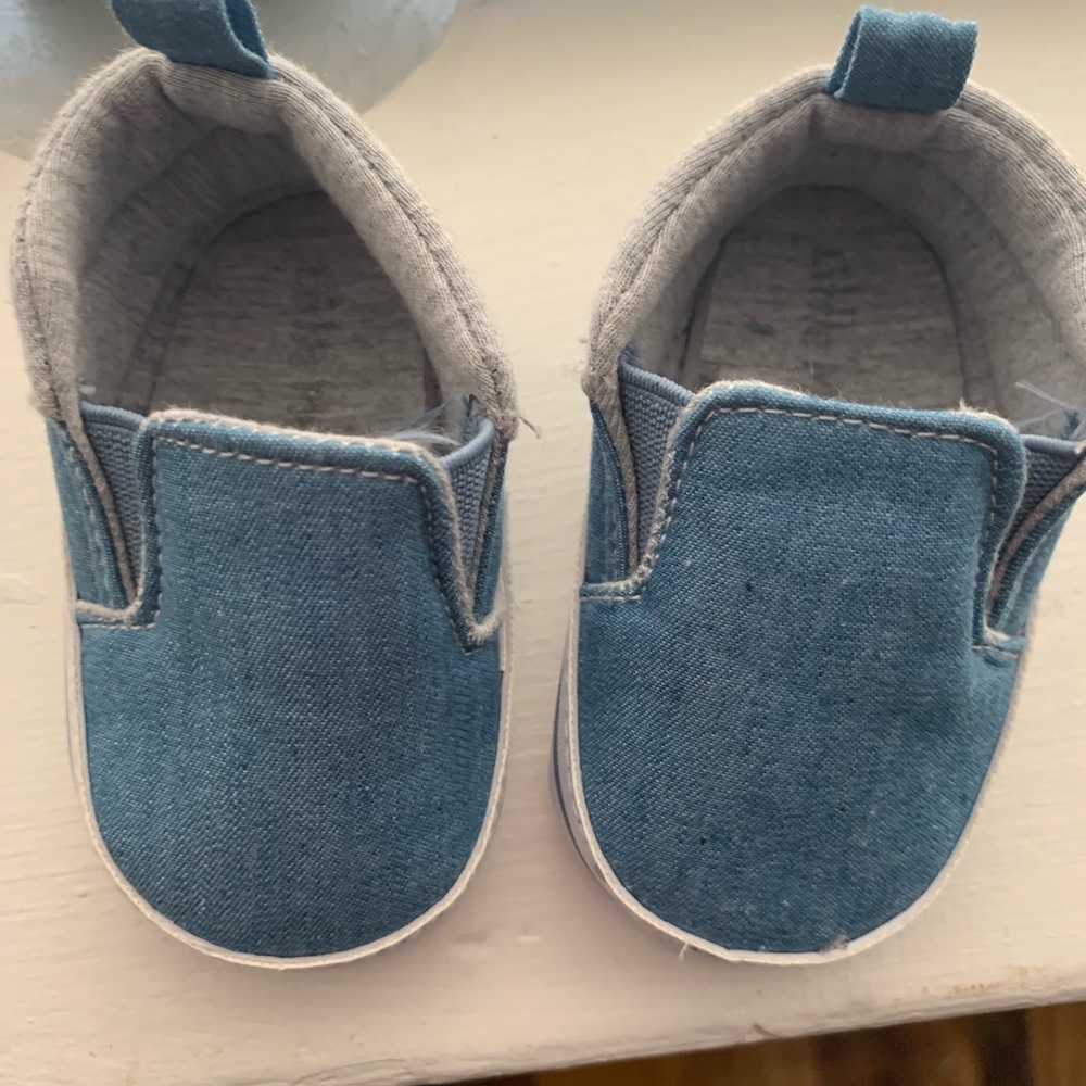 adorable jeans baby shoes.